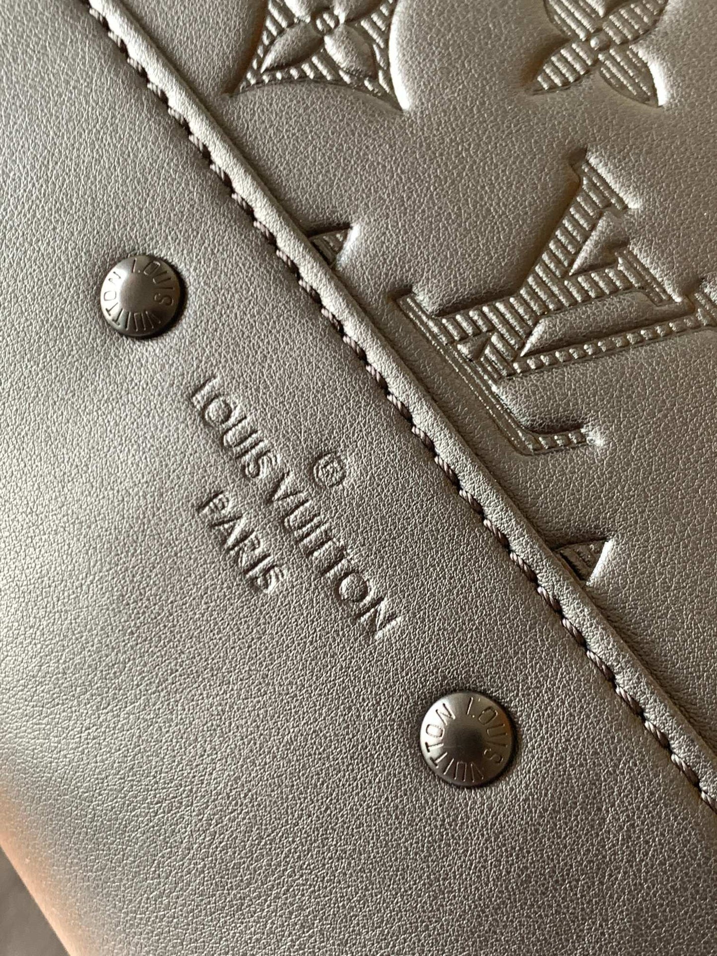 BAG-LV-W-NEW-270