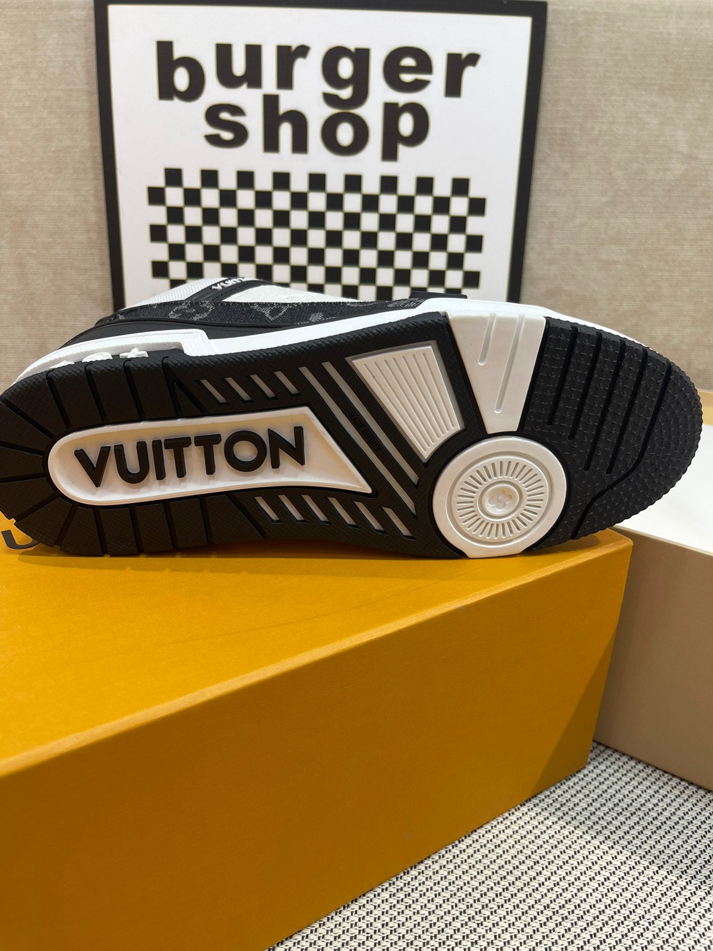 SHOES-LV-LY-420