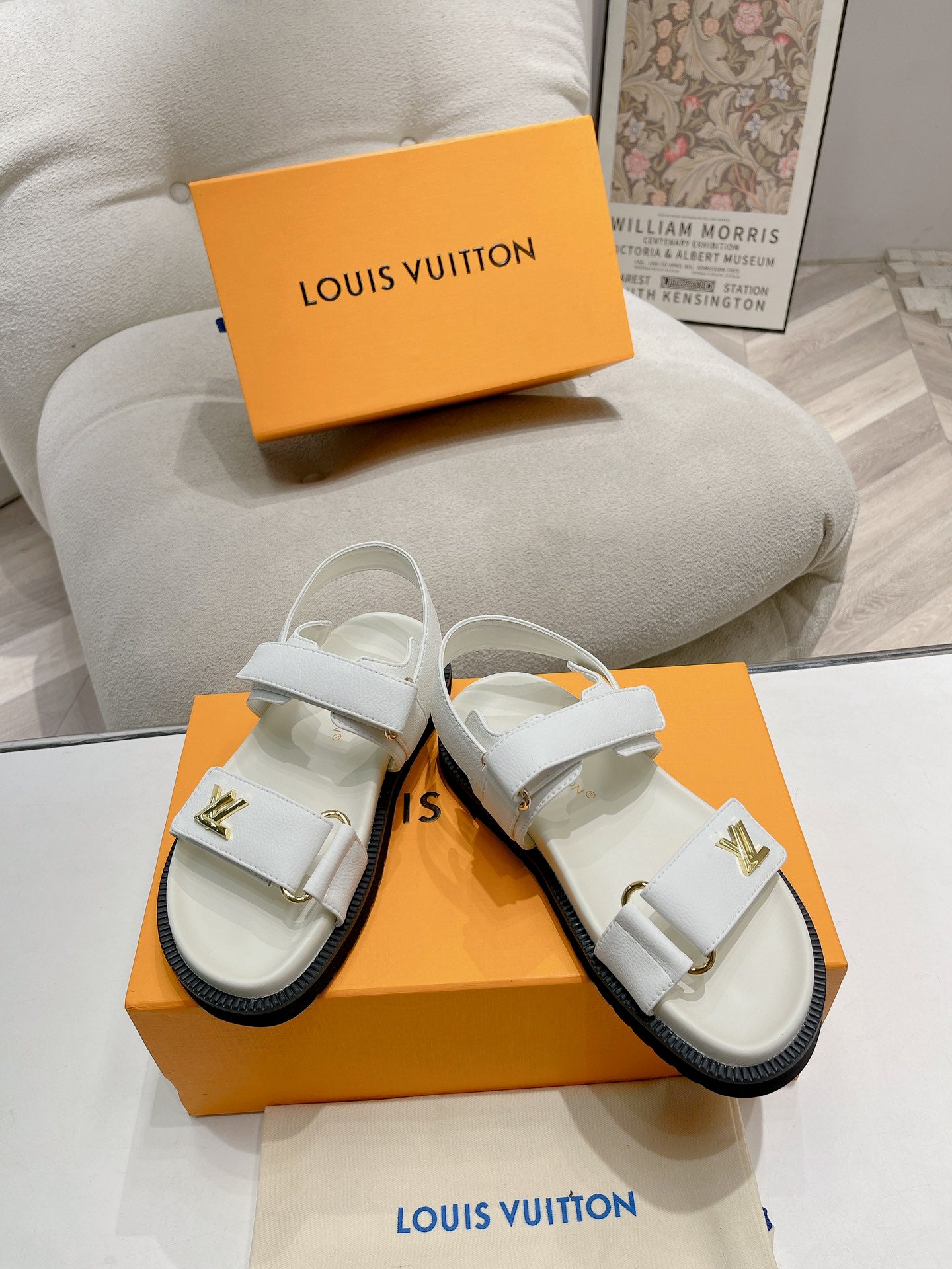 SHOES-LV-LY-099