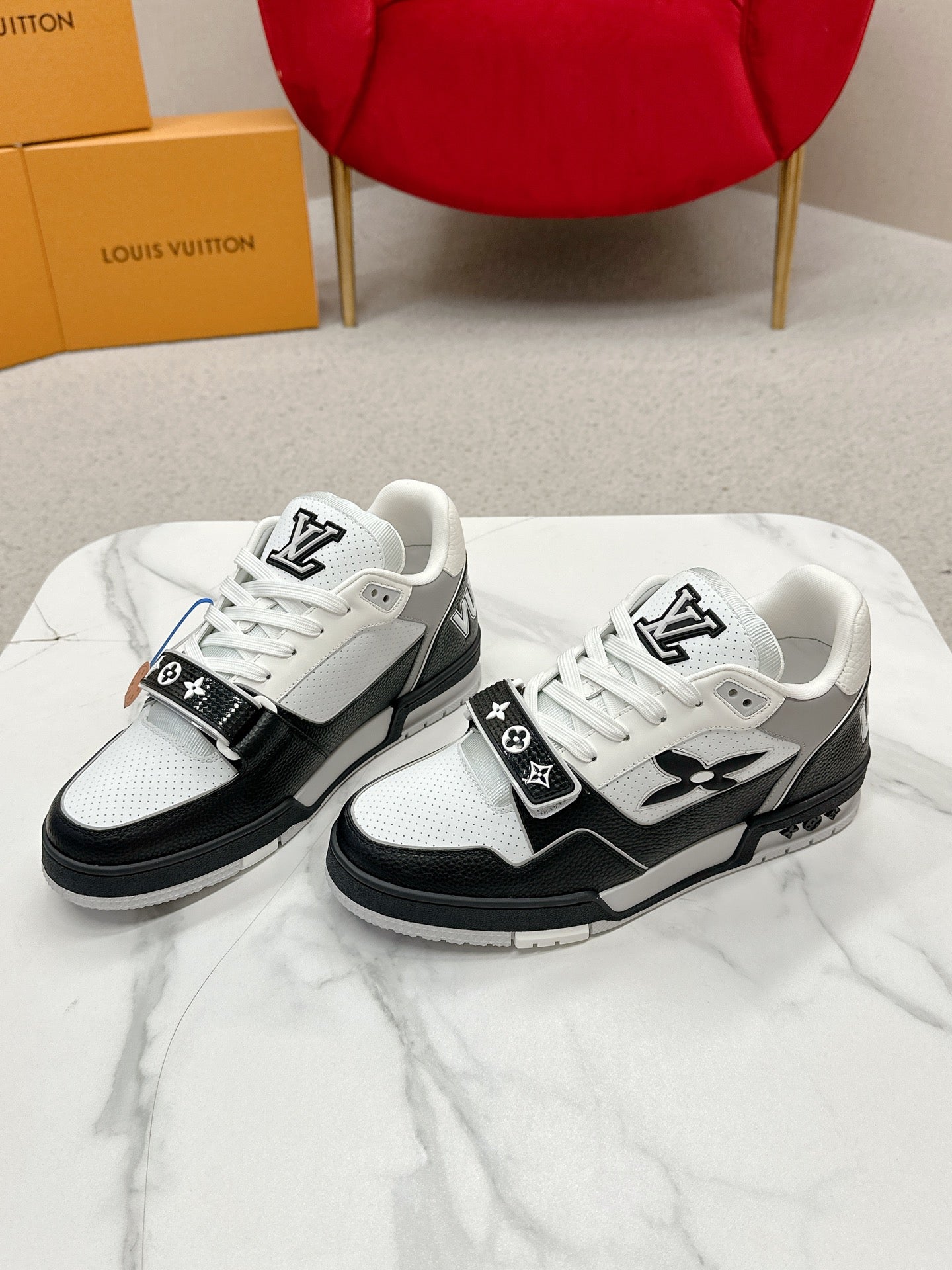 SHOES-LV-LY-470