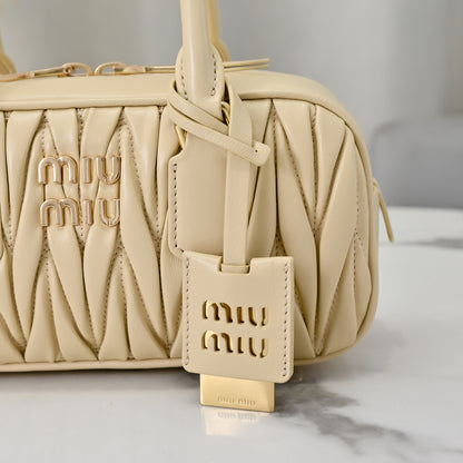 BAG-MIUMIU-LY-328