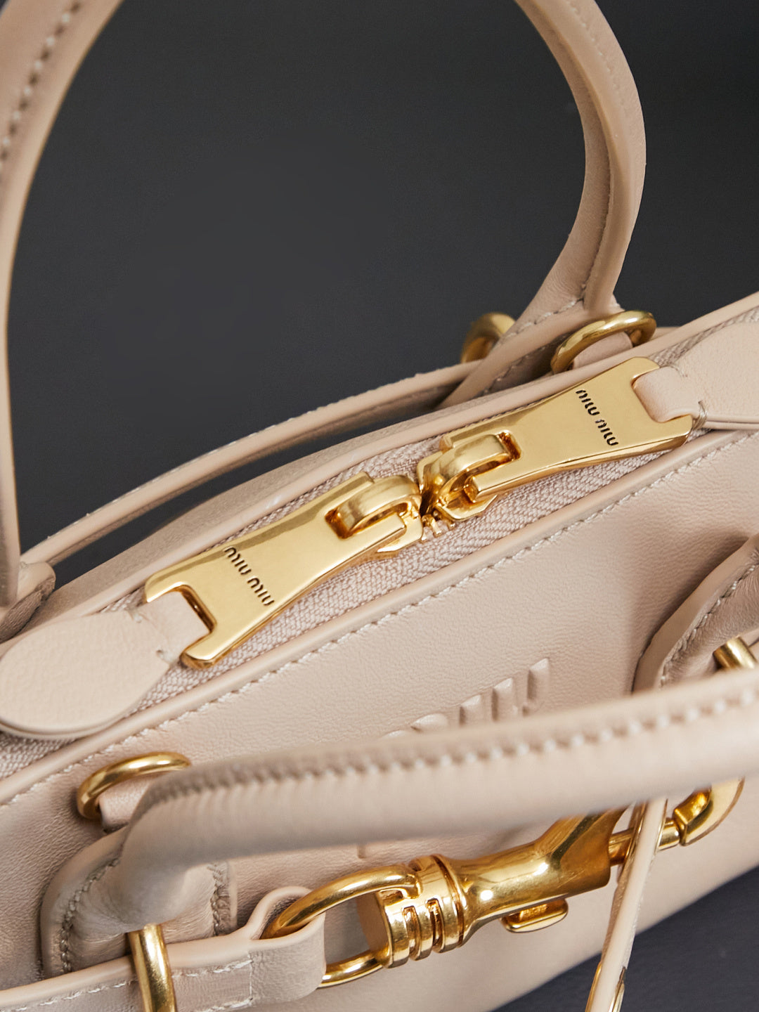 BAG-MIUMIU-LY-064