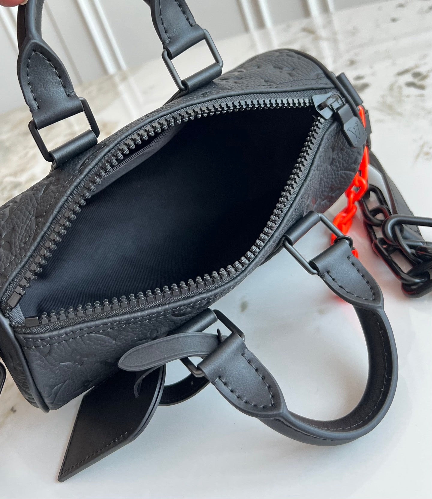BAG-LW-M-003