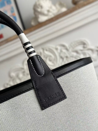 BAG-HMS-W-009
