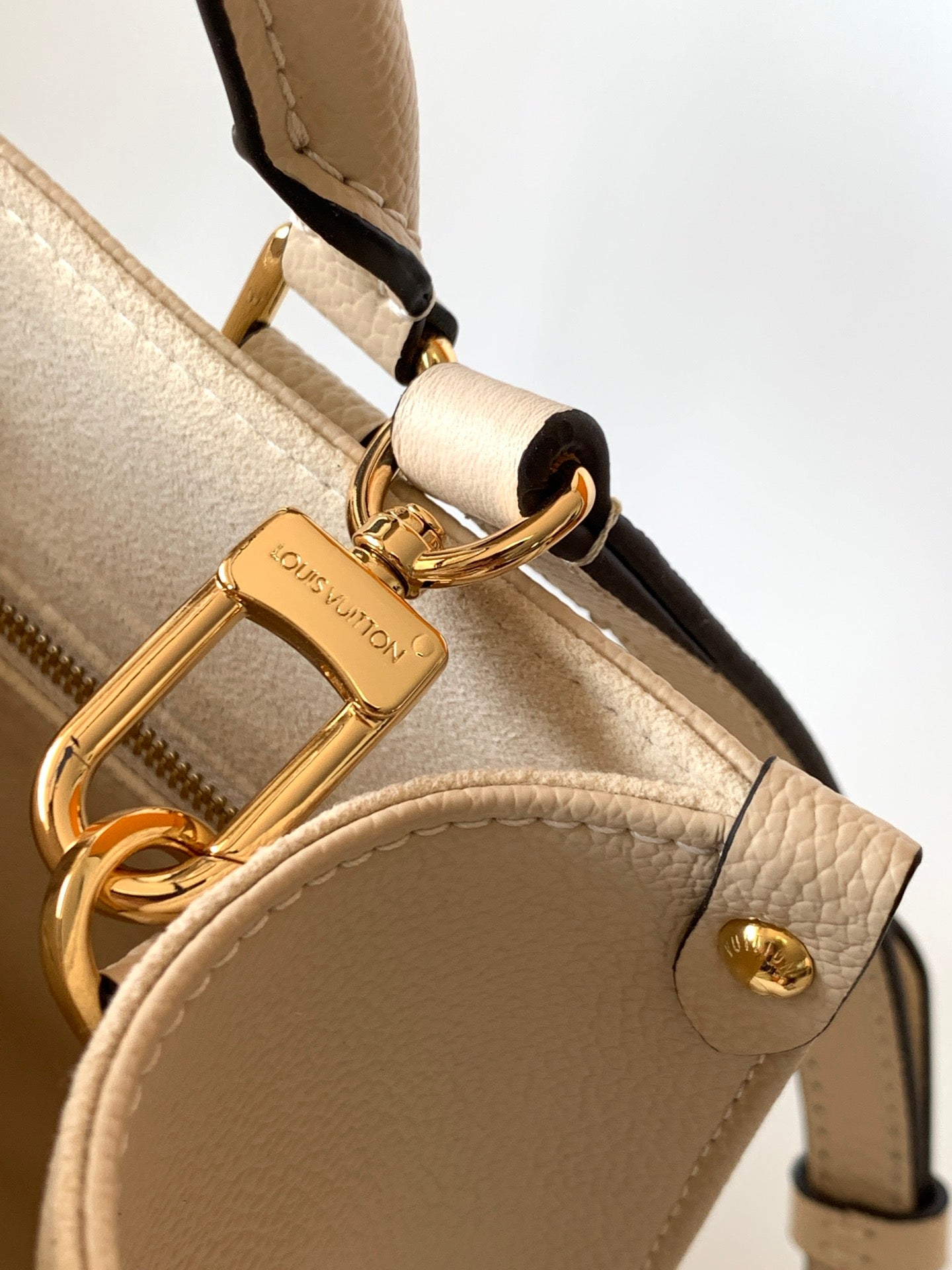BAG-LV-W-NEW-438