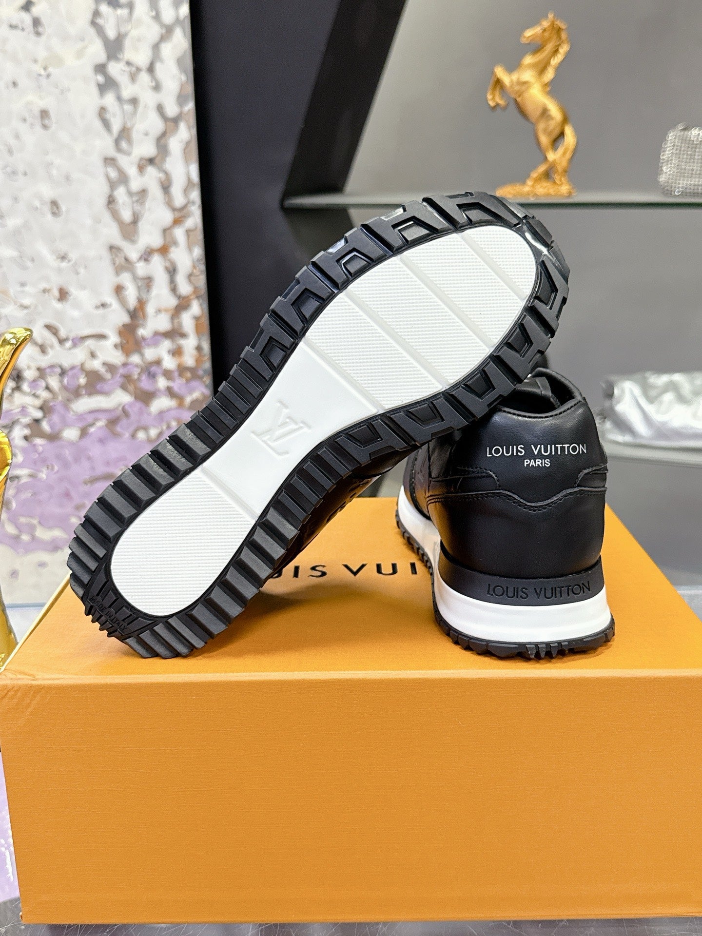 SHOES-LV-LY-255