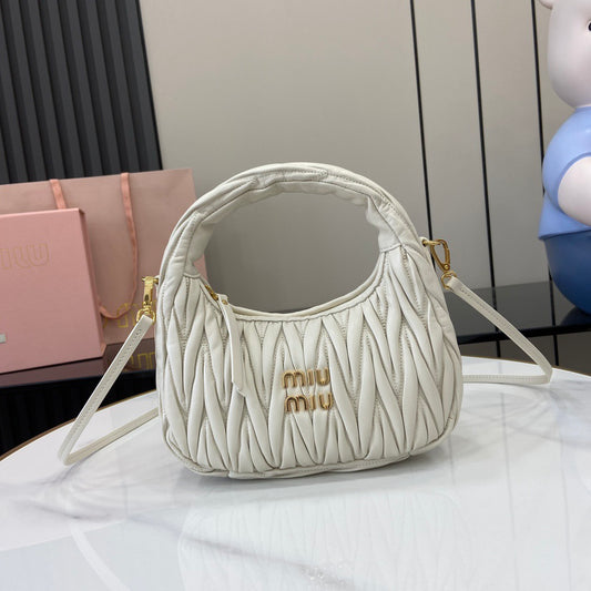 BAG-MIUMIU-LY-397