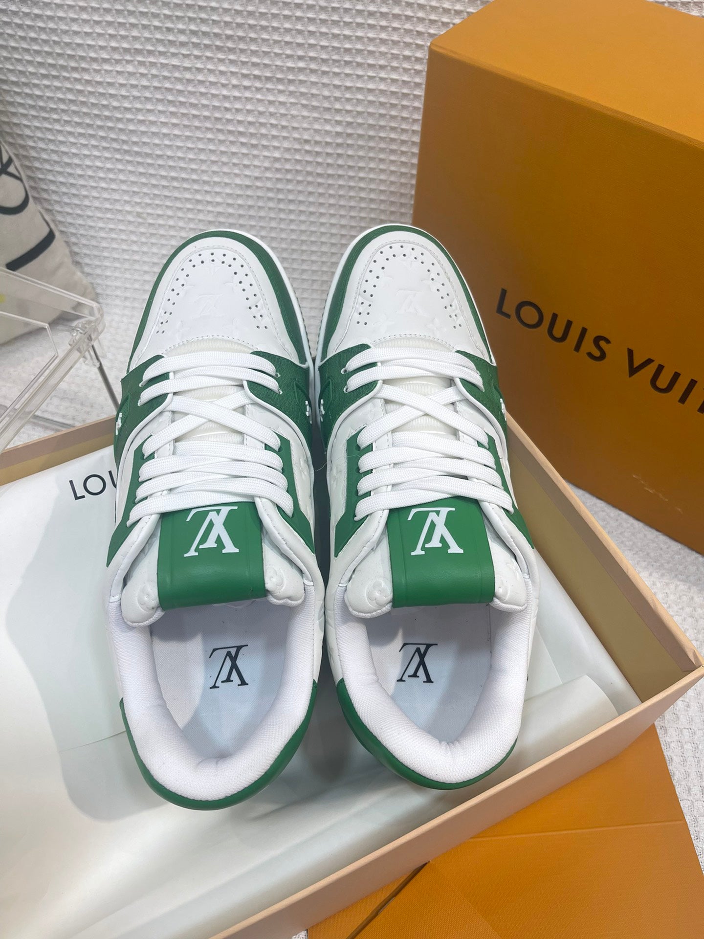 SHOES-LV-LY-411