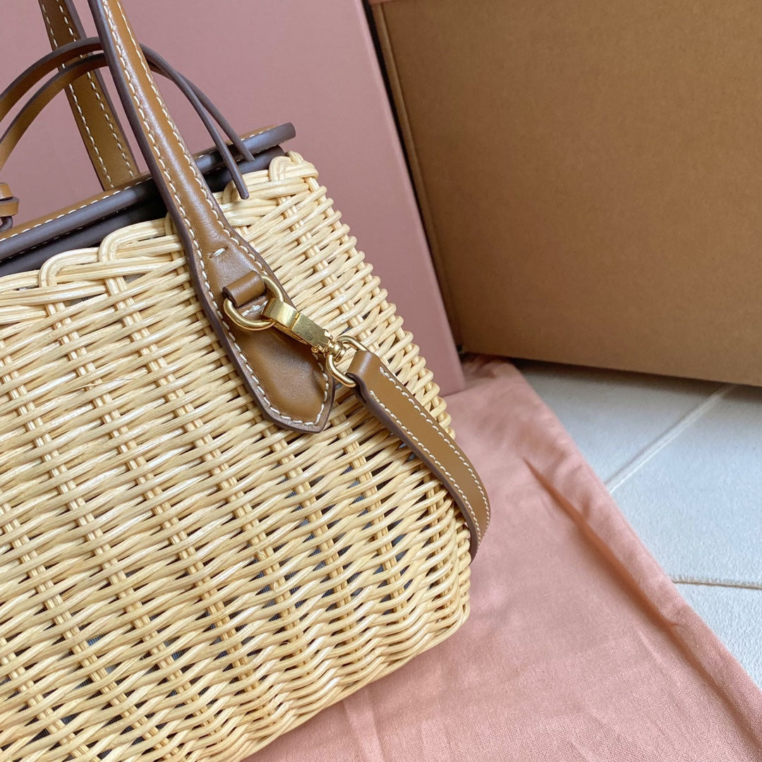 BAG-MIUMIU-LY-137