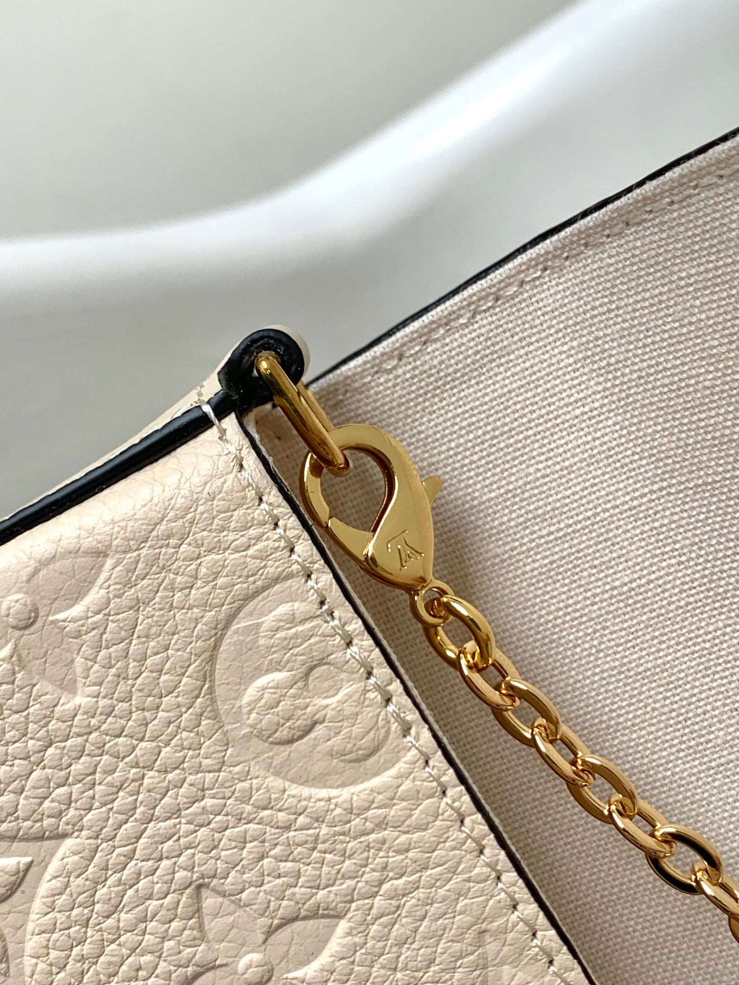BAG-LV-W-NEW-1489