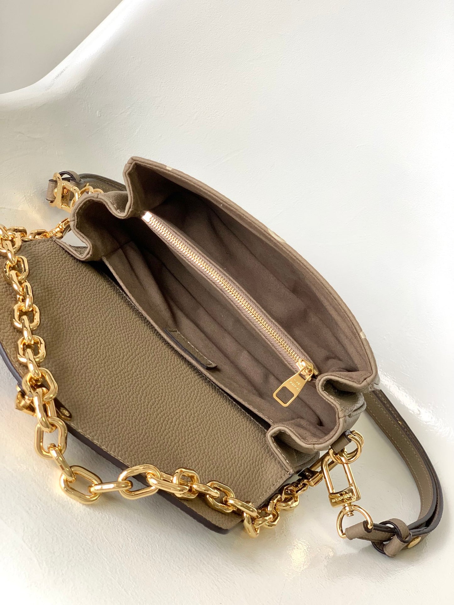 BAG-LV-W-NEW-591