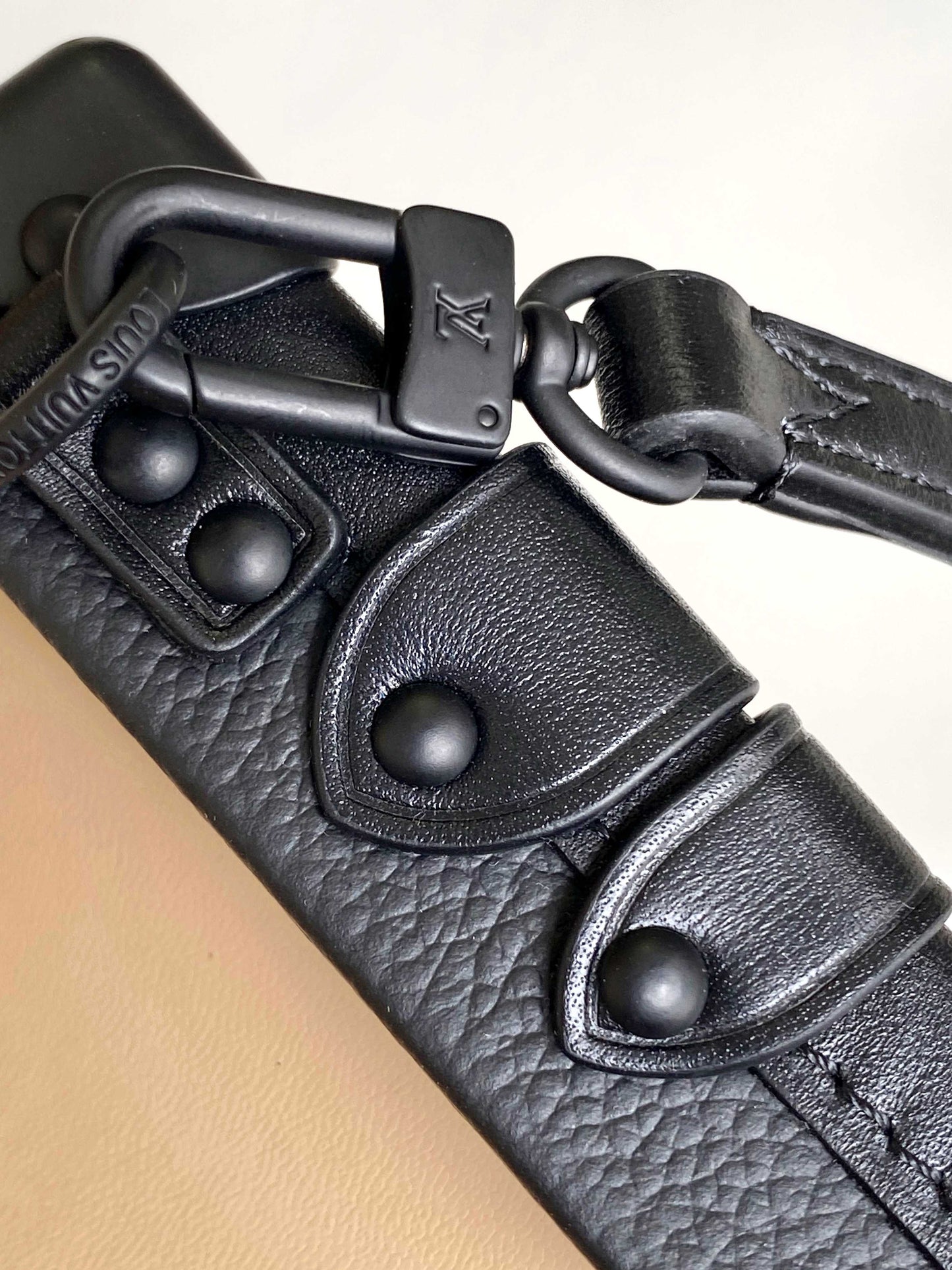 BAG-LV-W-NEW-695