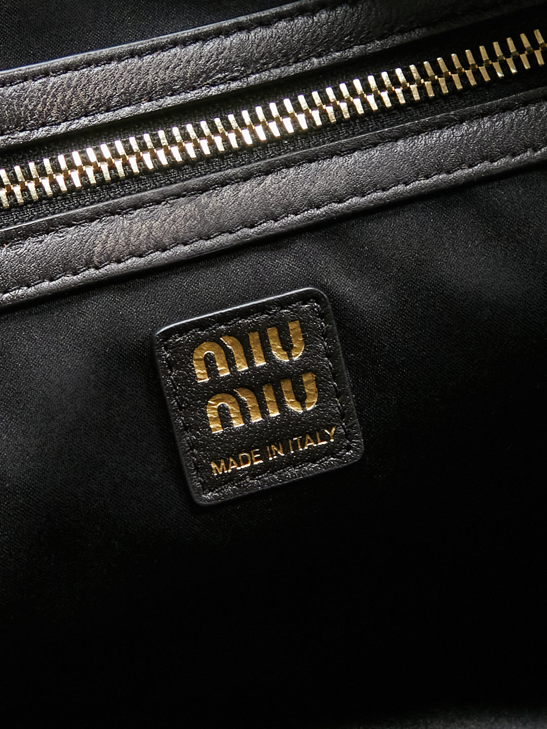 BAG-MIUMIU-LY-069