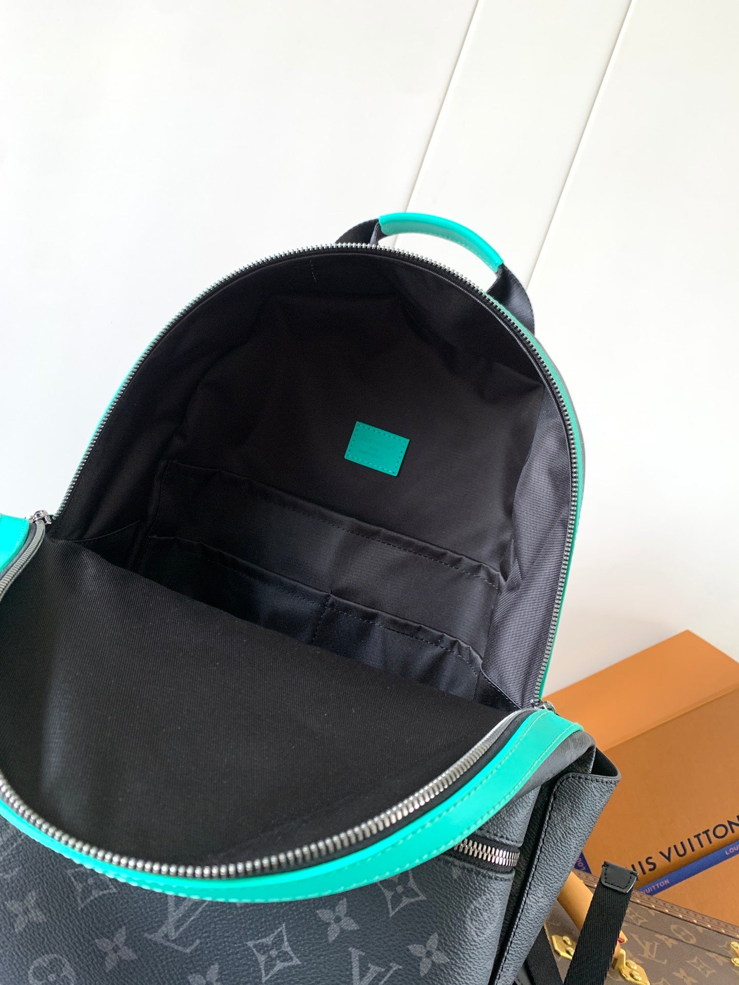 BAG-LV-W-NEW-1074