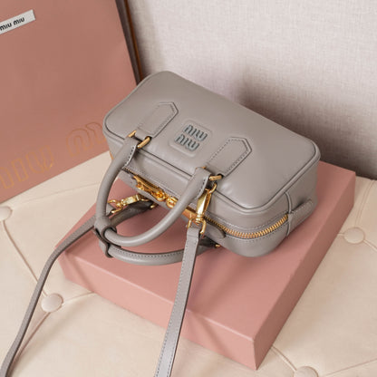 BAG-MIUMIU-LY-313