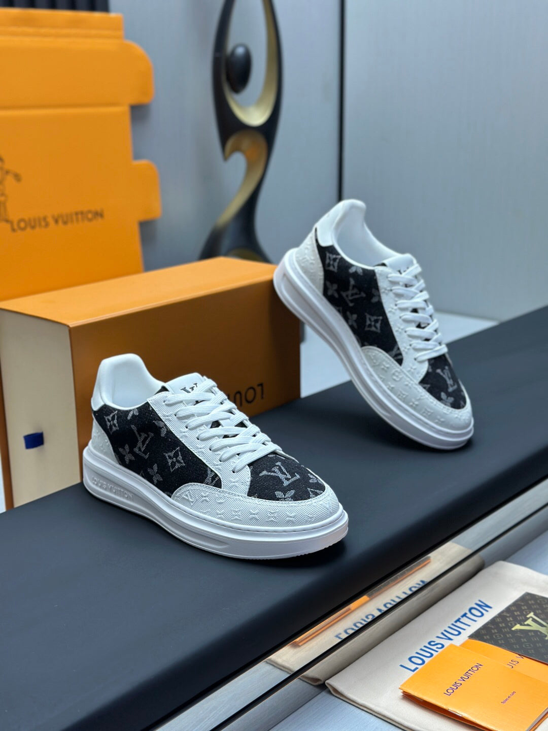 SHOES-LV-LY-379