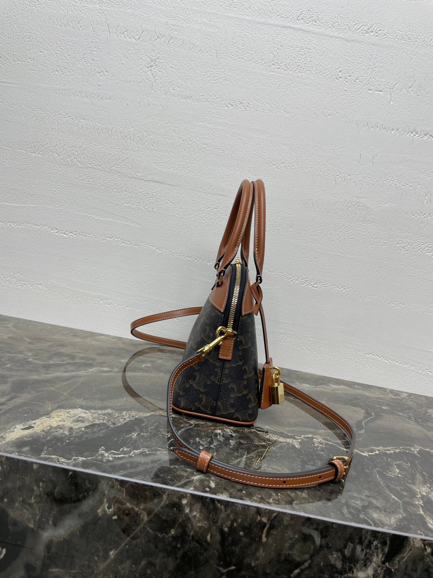 BAG-CELINE-W-NEW-1527