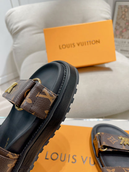SHOES-LV-LY-018