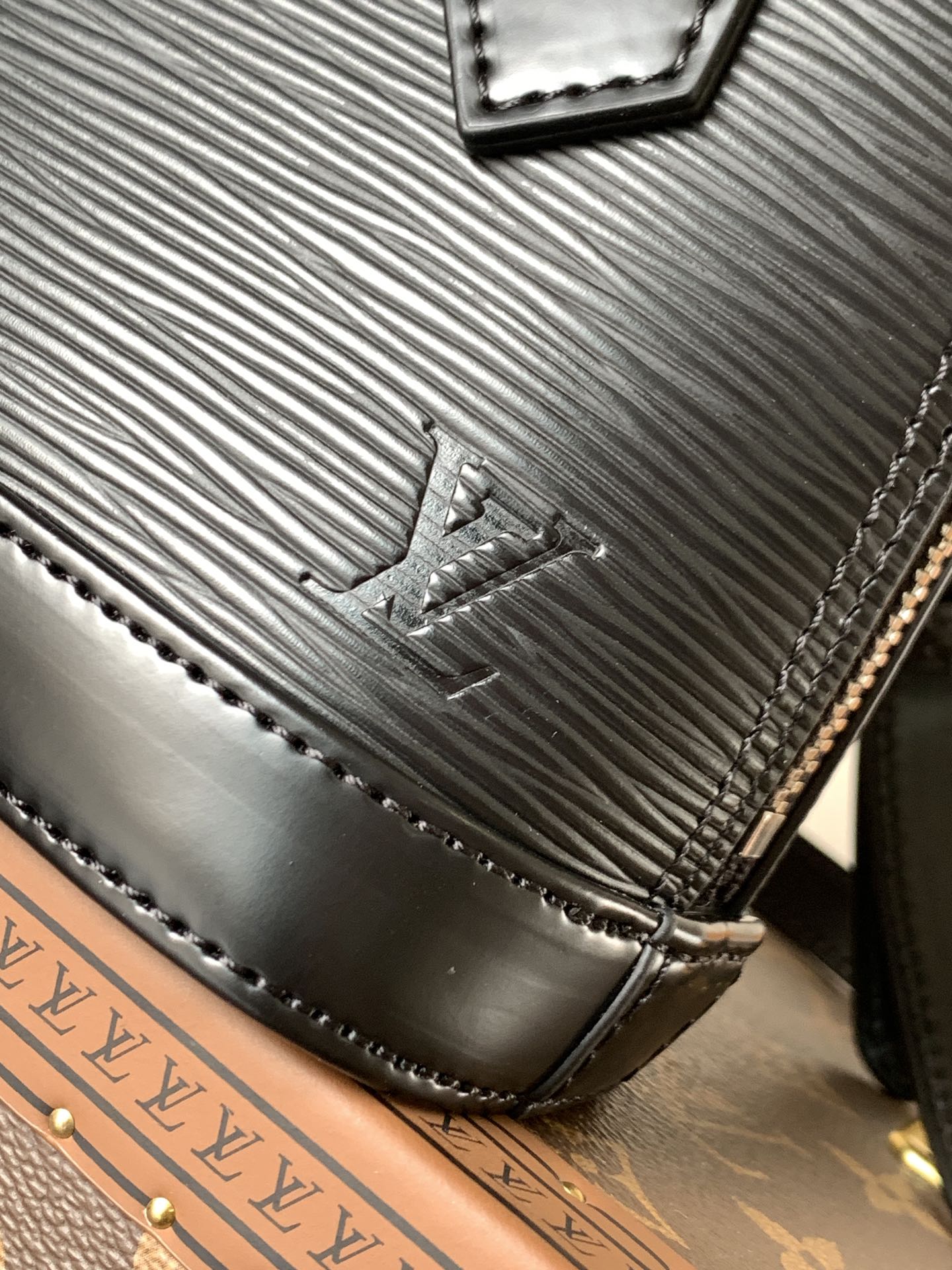 BAG-LV-W-NEW-1069