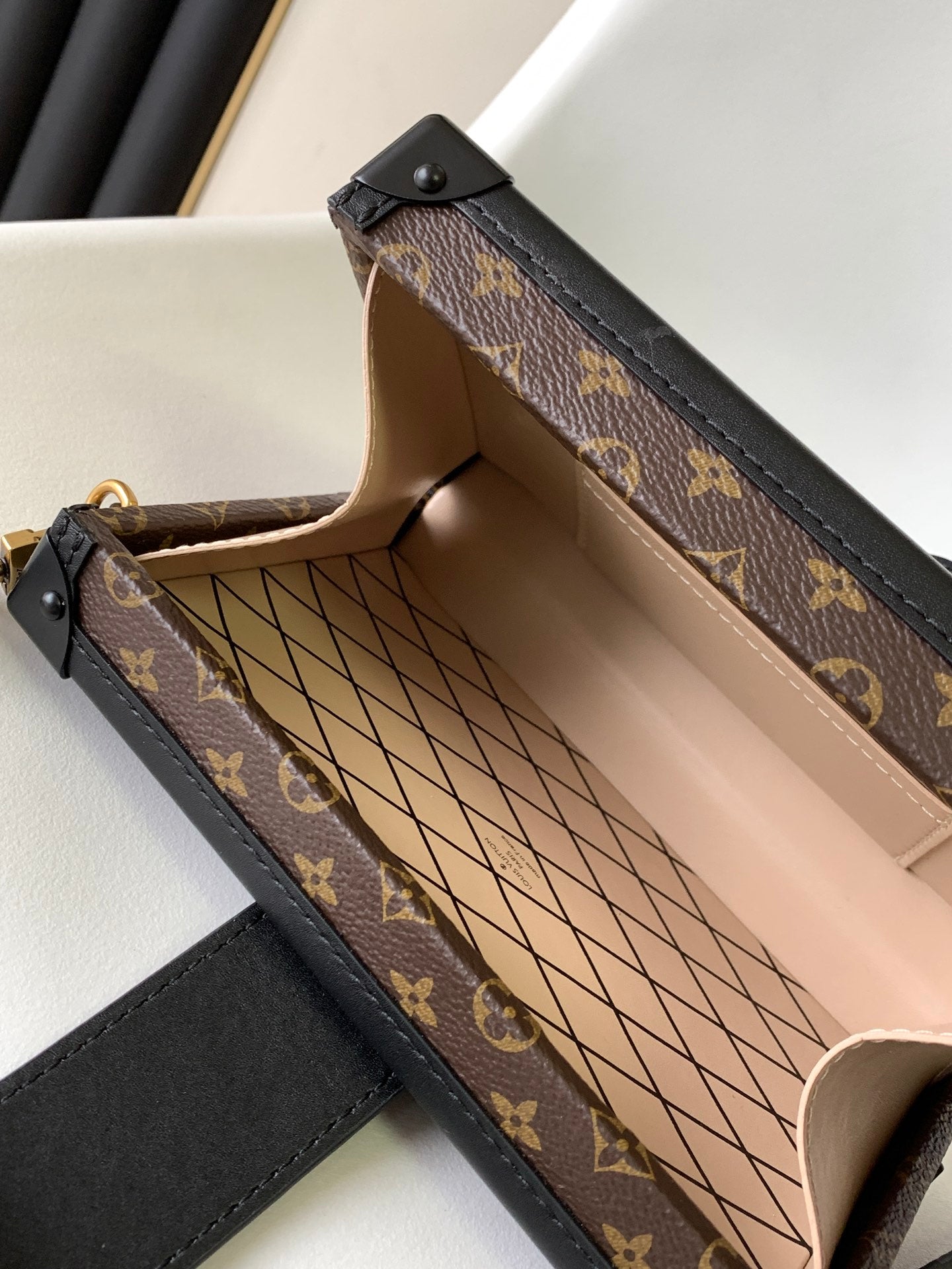 BAG-LV-W-NEW-1437