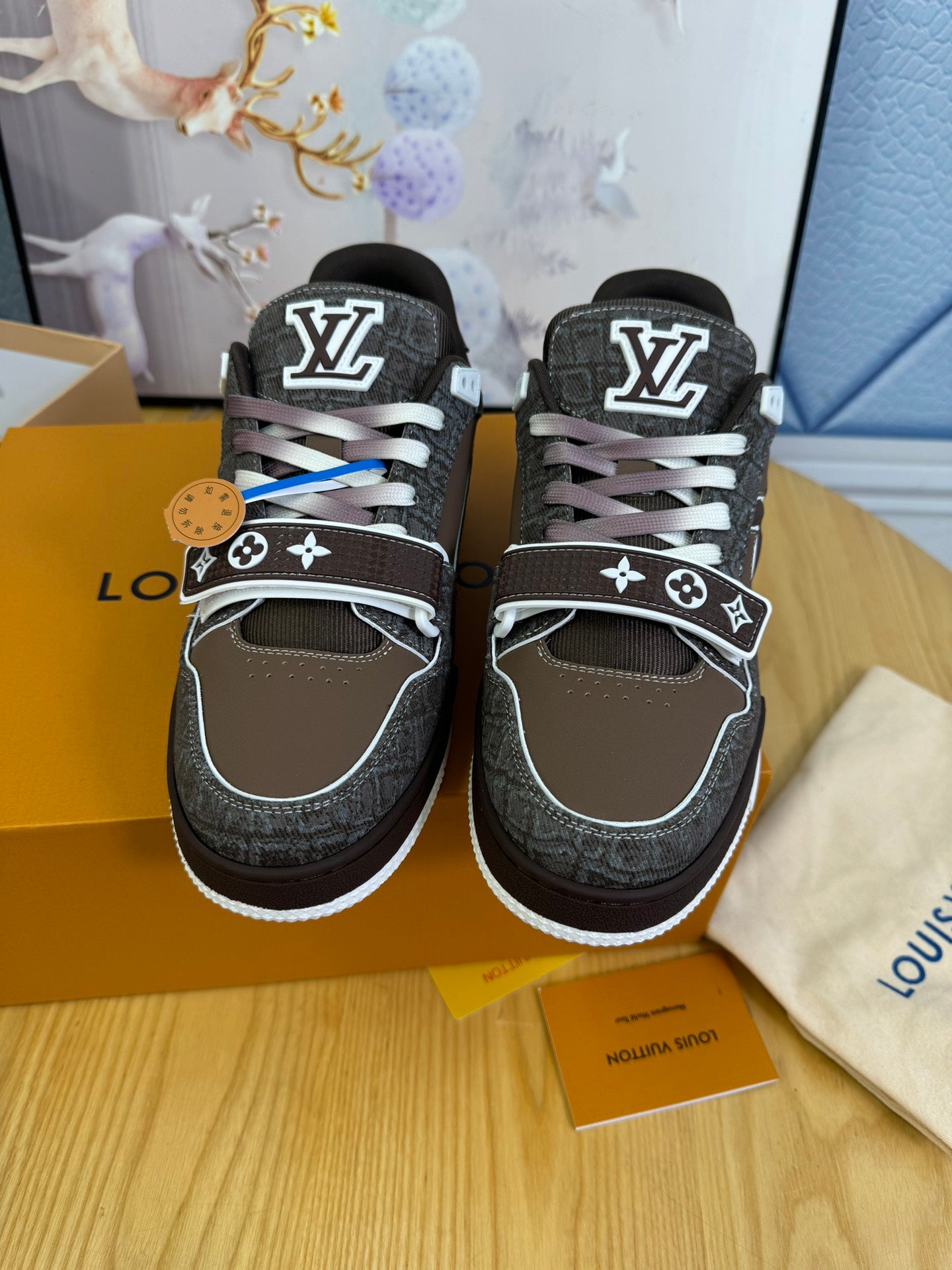 SHOES-LV-LY-125