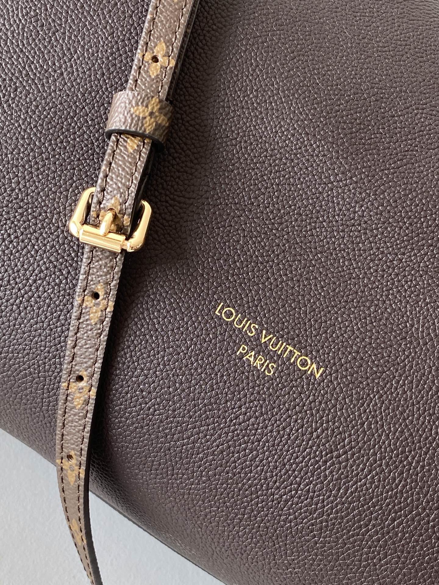 BAG-LV-W-NEW-046