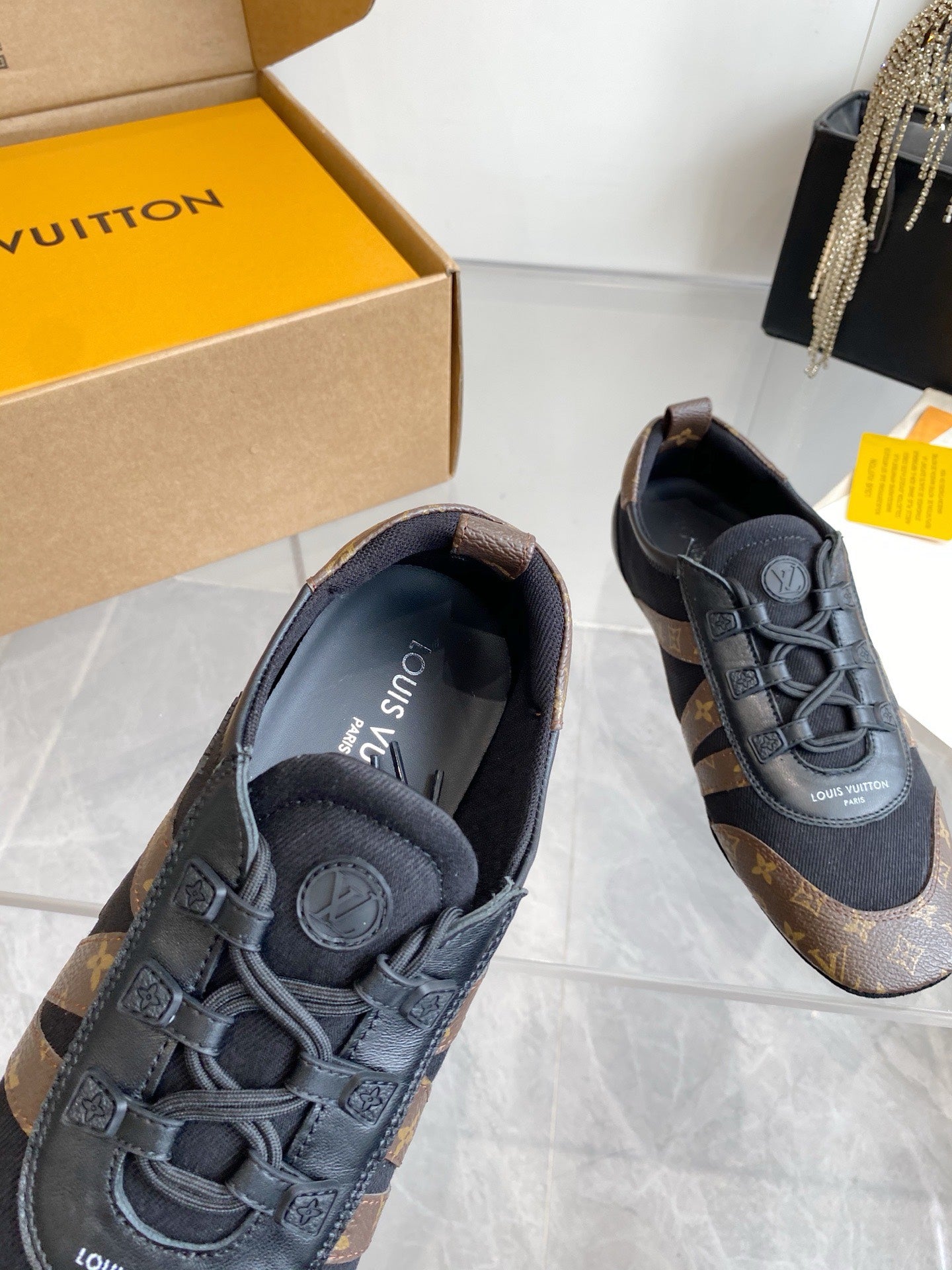 SHOES-LV-LY-222