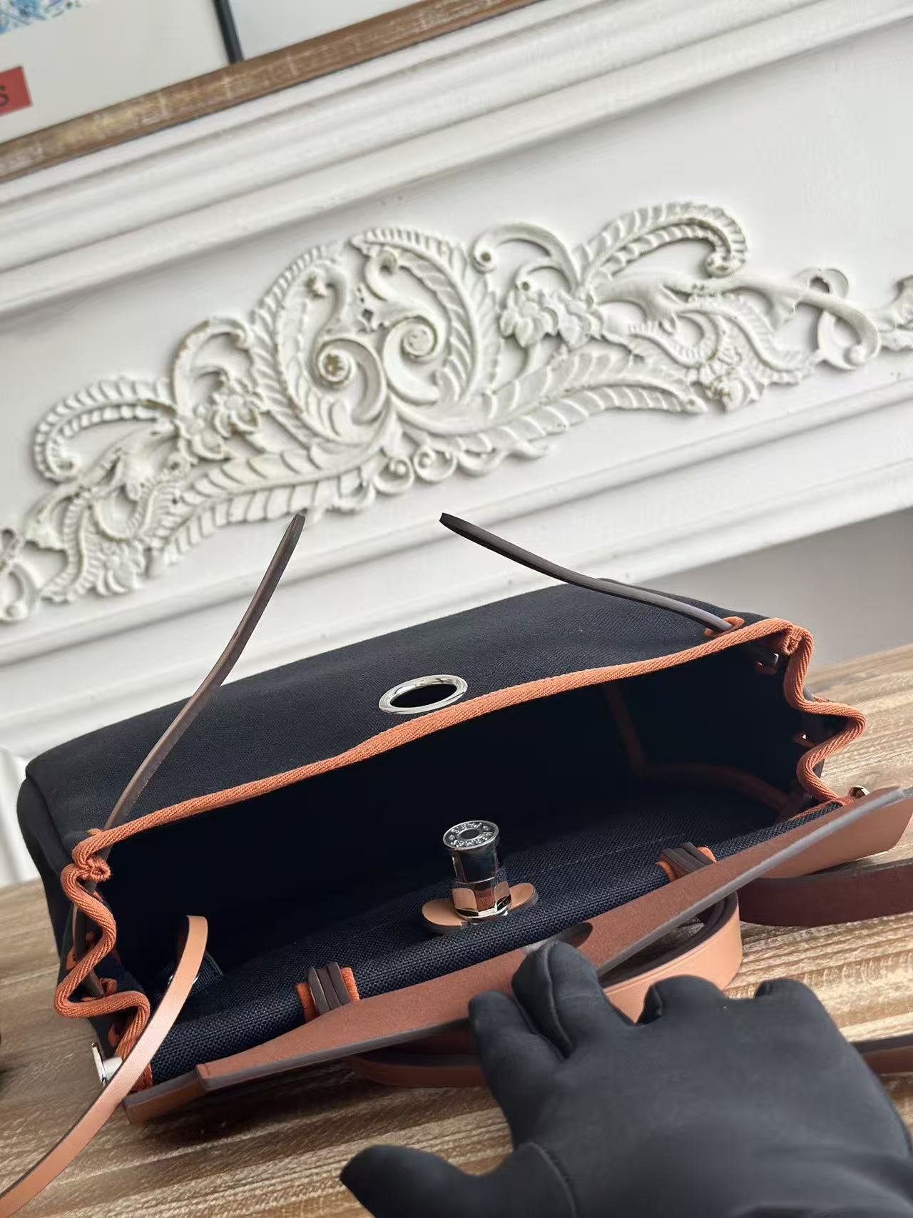 BAG-HMS-W-026