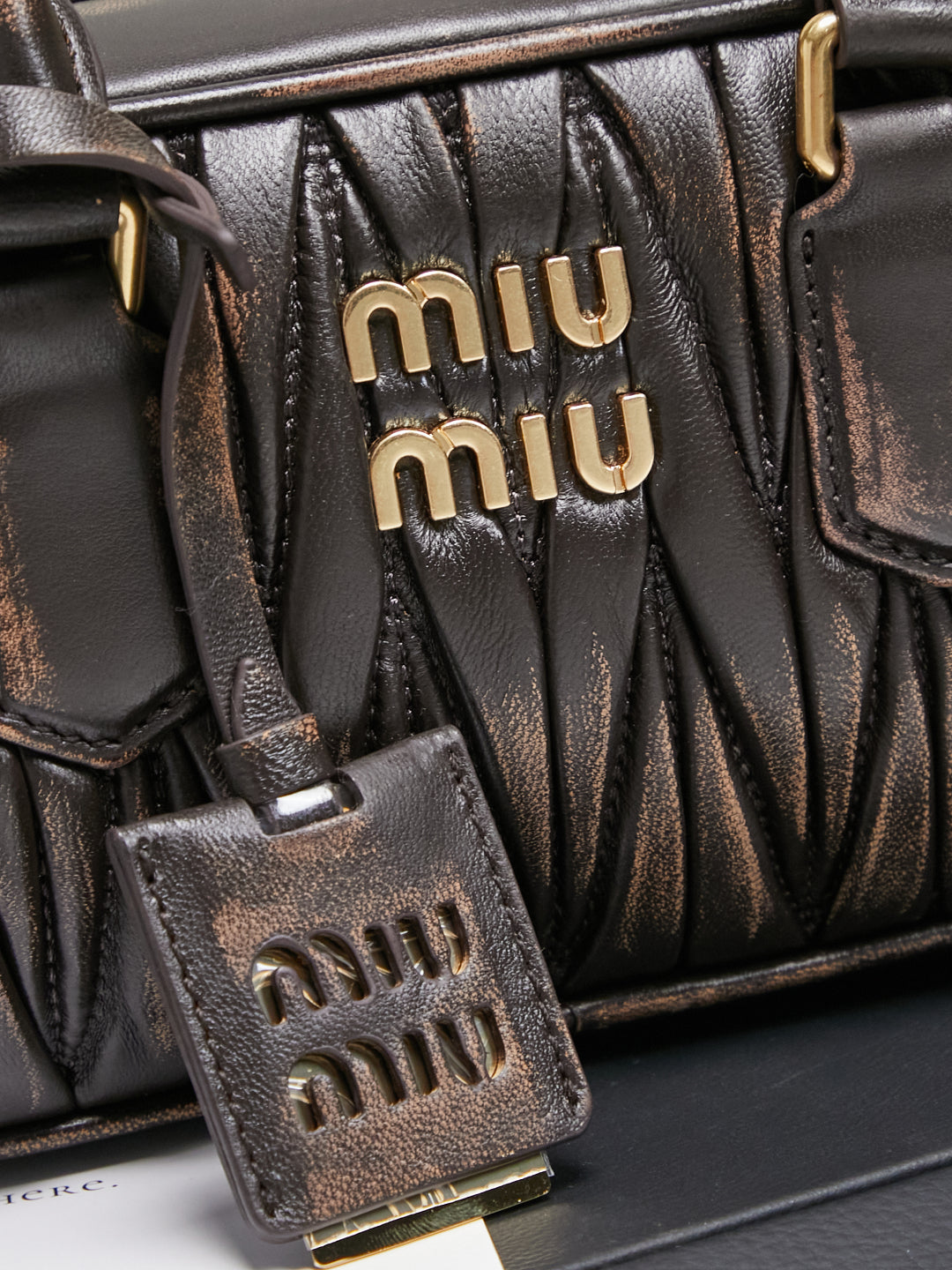 BAG-MIUMIU-LY-197