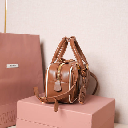 BAG-MIUMIU-LY-354