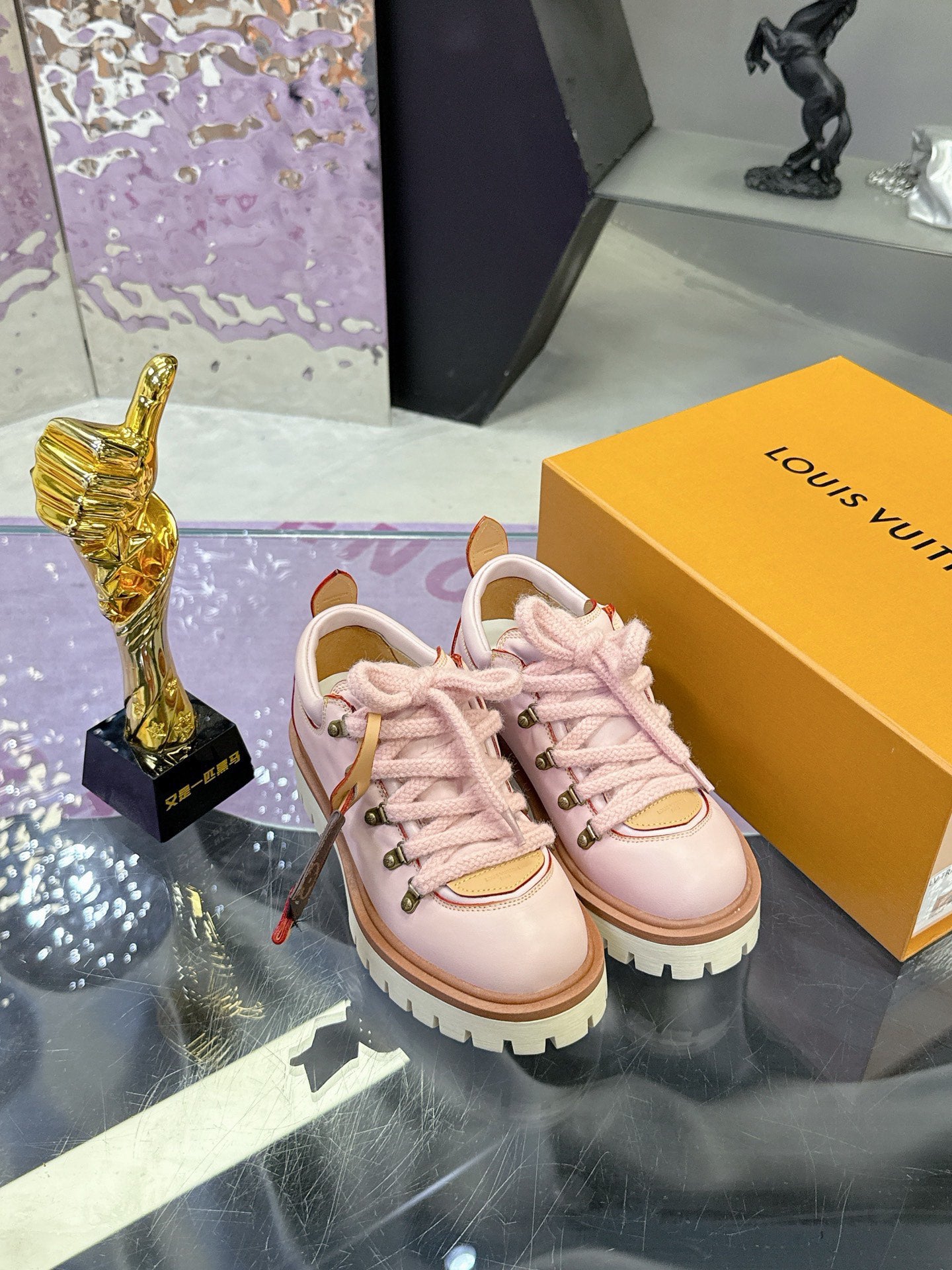 SHOES-LV-LY-569