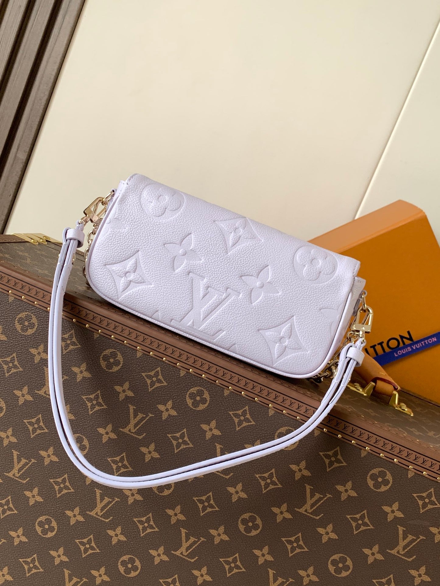 BAG-LV-W-NEW-236