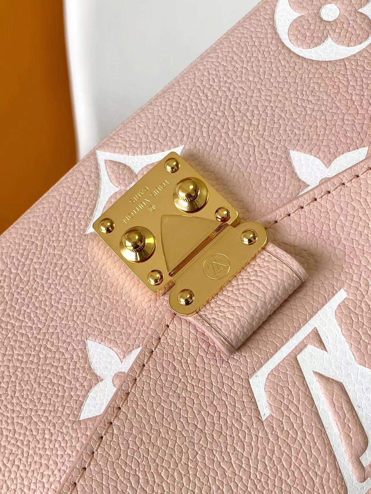 BAG-LV-W-NEW-592