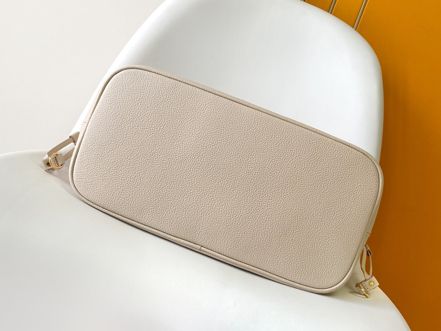 BAG-LV-W-NEW-1110