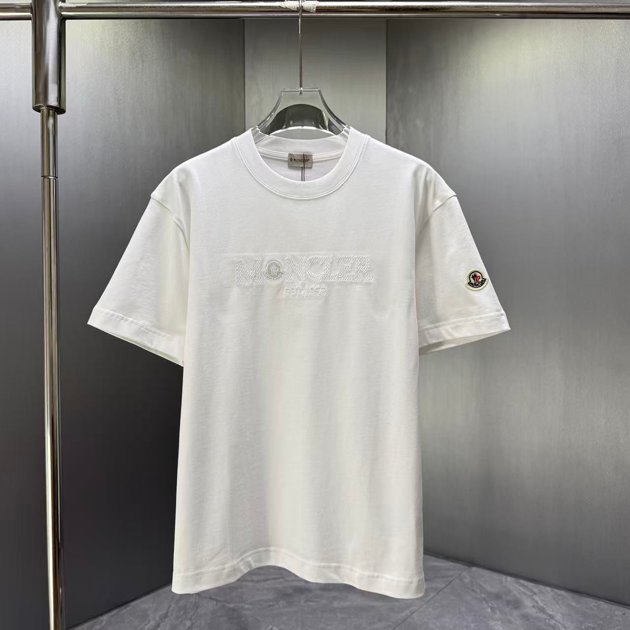 TS-MONCLER-NEW-143