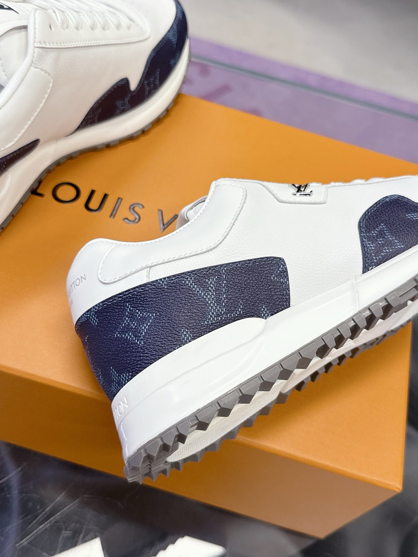 SHOES-LV-LY-236