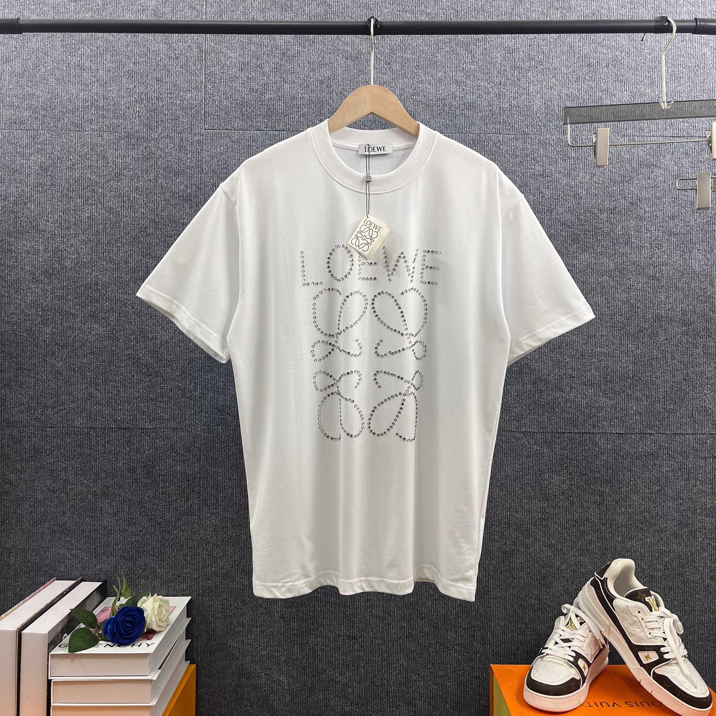 TS-LOEWE-NEW-097