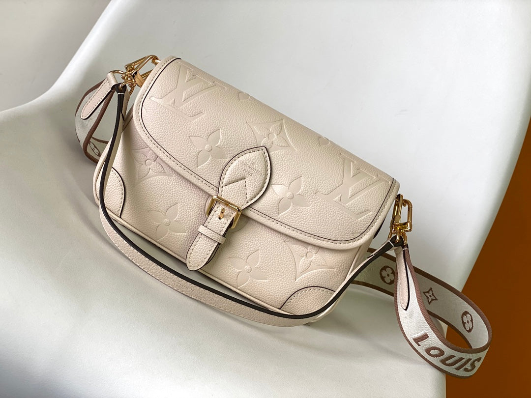 BAG-LV-W-NEW-1352