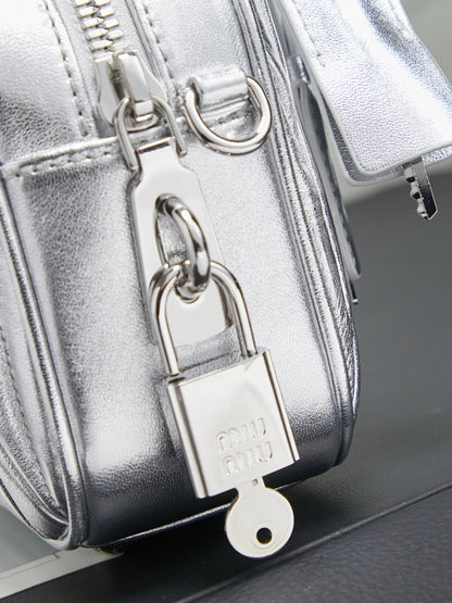 BAG-MIUMIU-LY-008