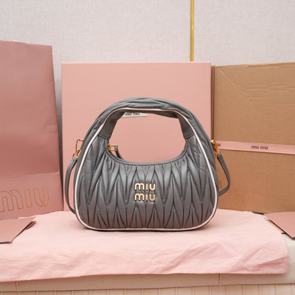 BAG-MIUMIU-LY-352