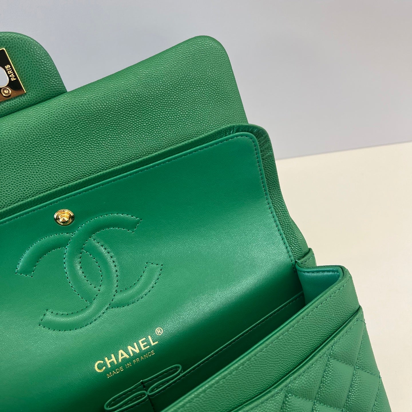 BAG-CHANEL-561