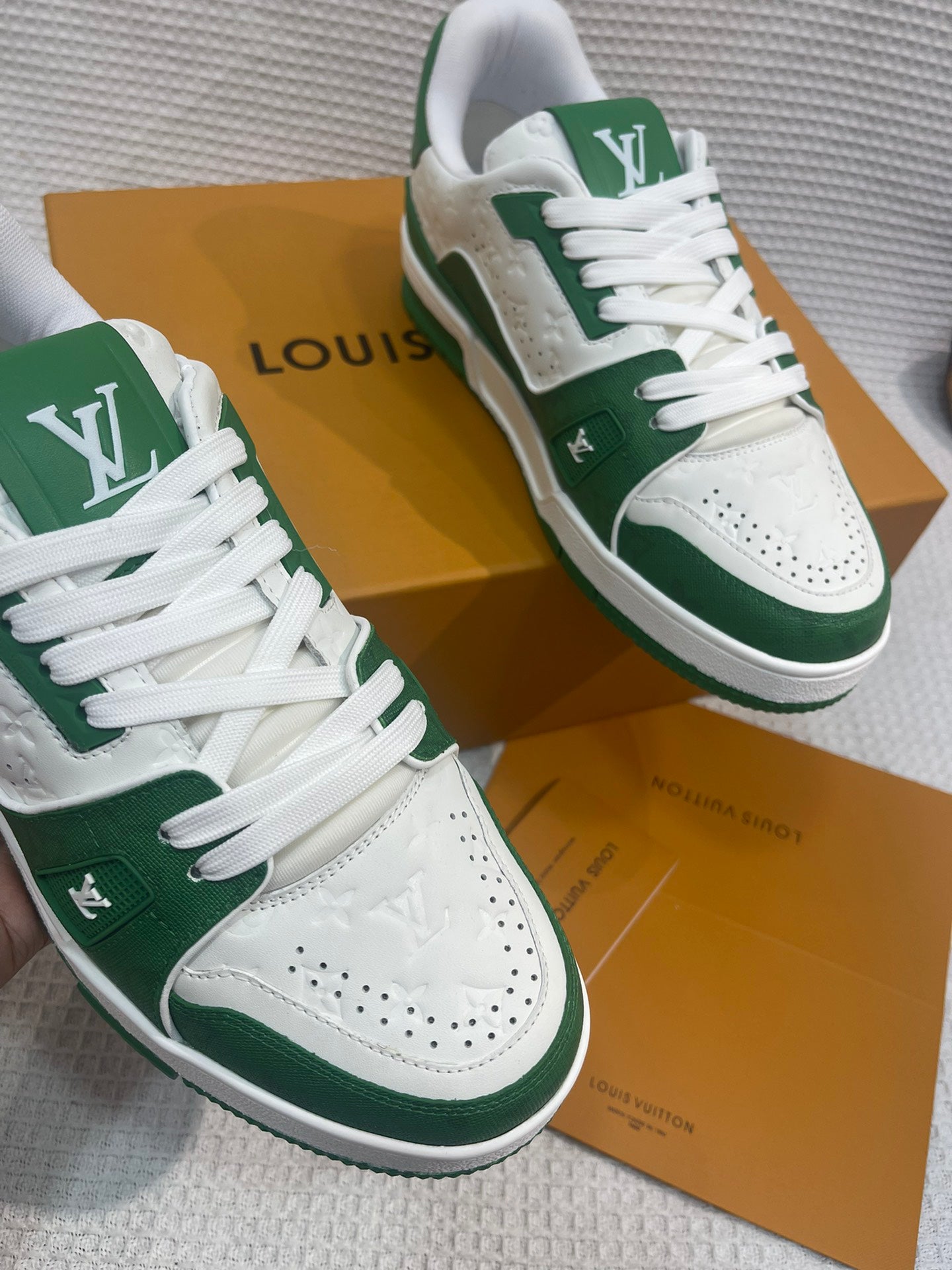 SHOES-LV-LY-411