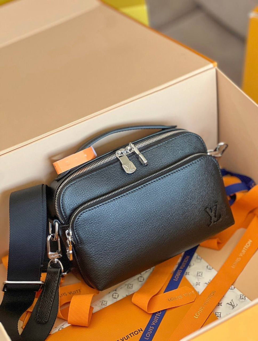 CHANEL チェーンバケットバッグ