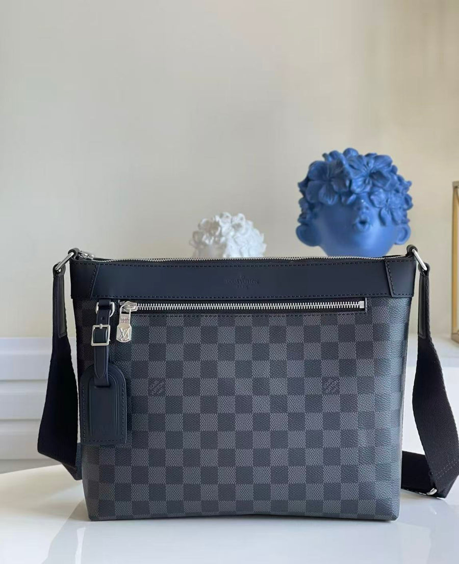 CHANEL ミニフラップバッグ