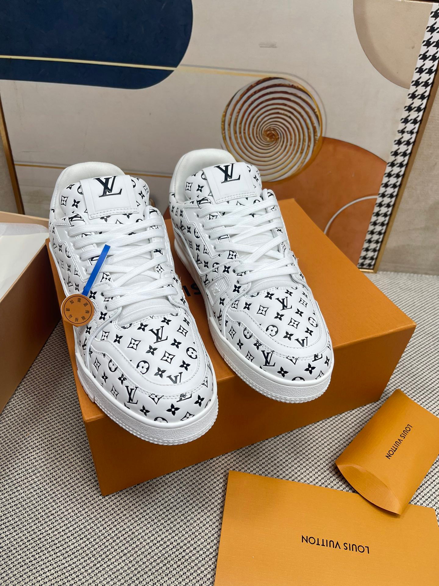 SHOES-LV-LY-121