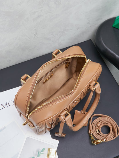 BAG-MIUMIU-LY-060