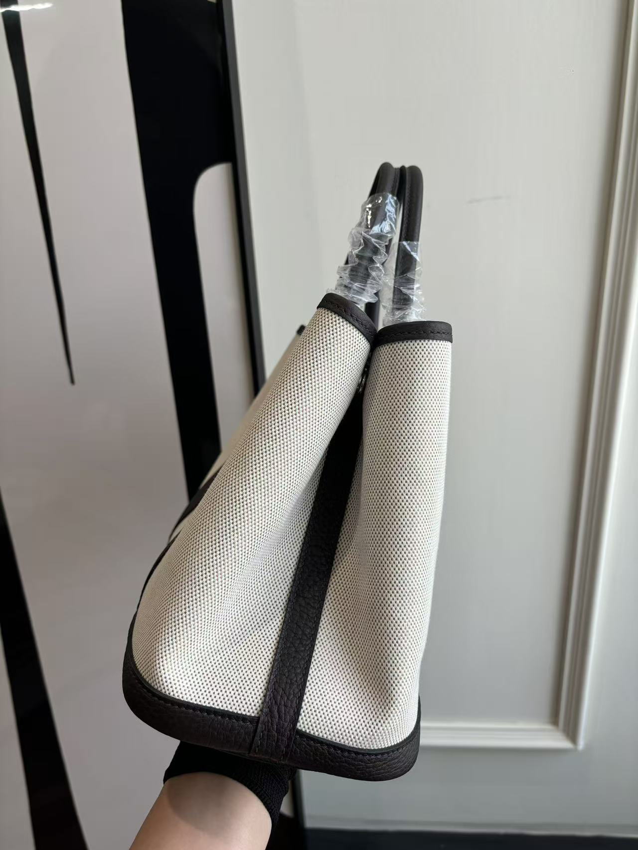 BAG-HMS-W-067