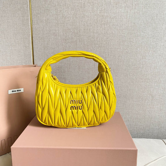 BAG-MIUMIU-LY-086