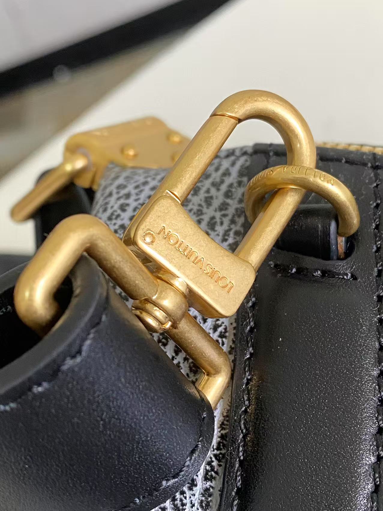 BAG-LV-W-NEW-409