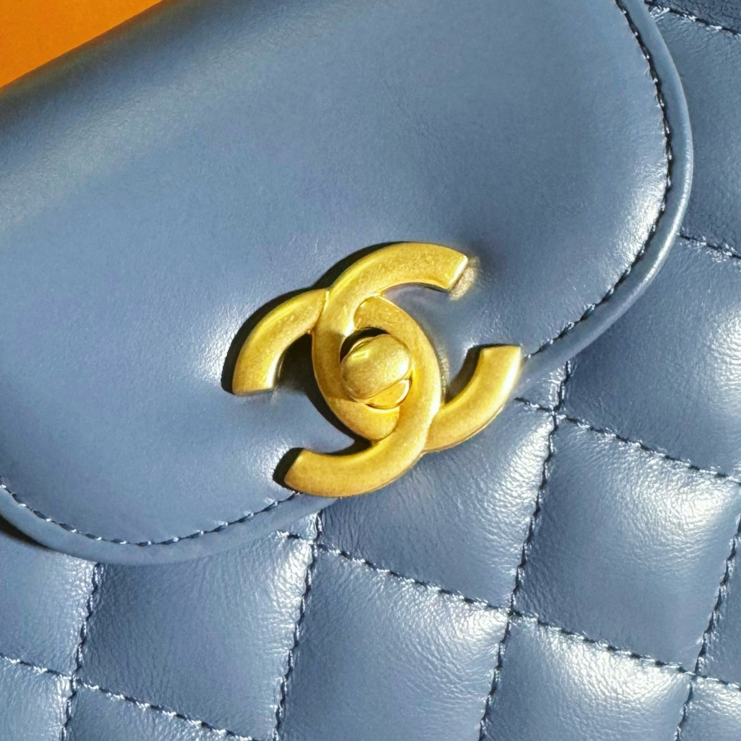 BAG-CHANEL-597